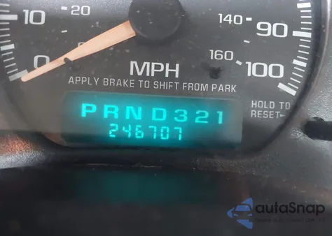 2002 Chevrolet Silverado 1500 из США, поврежденный, VIN 2GCEC19W021332179